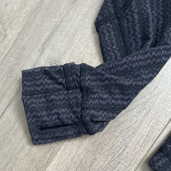 Lululemon Black & Purple Zig Zag Zip Up Define Jacket - Picture 7 of 8